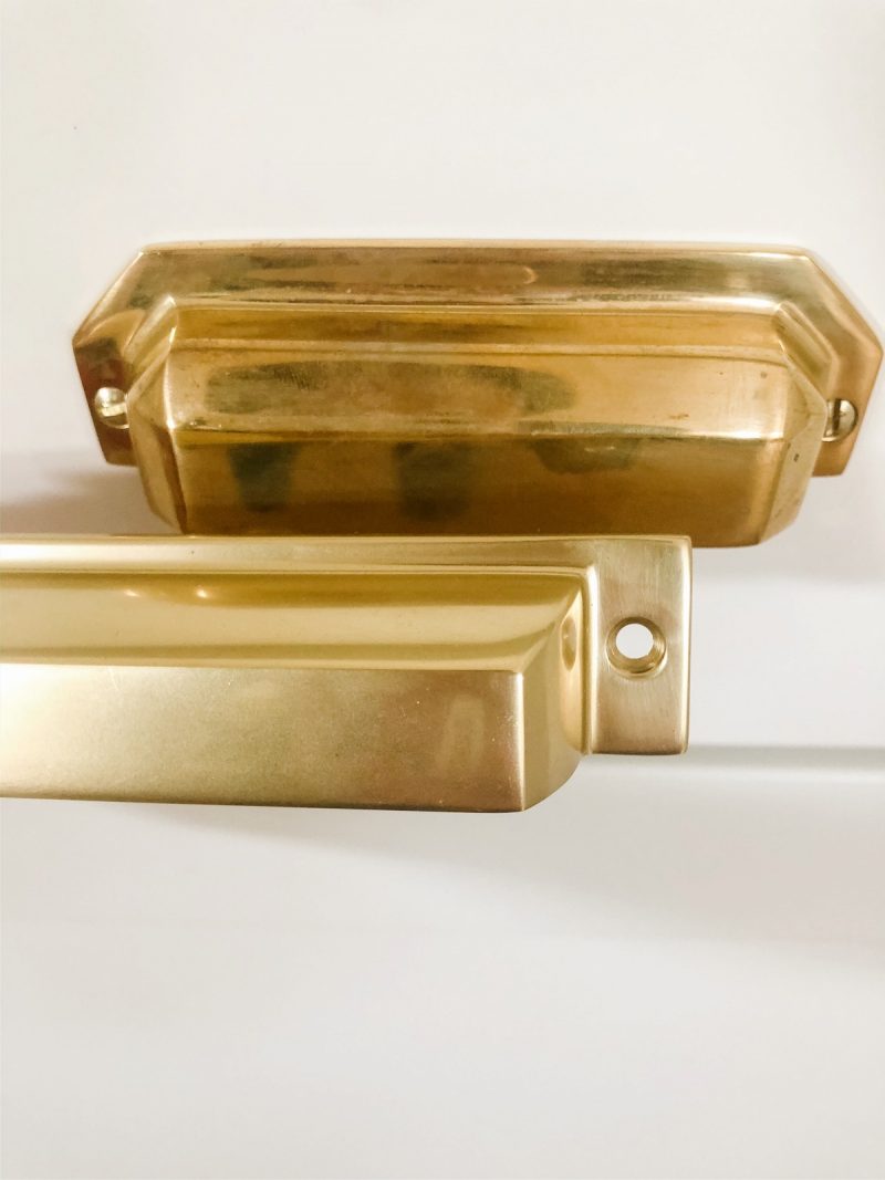 Why We Chose Unlacquered Brass Hardware for Our Kitchen - Veronika's  Blushing