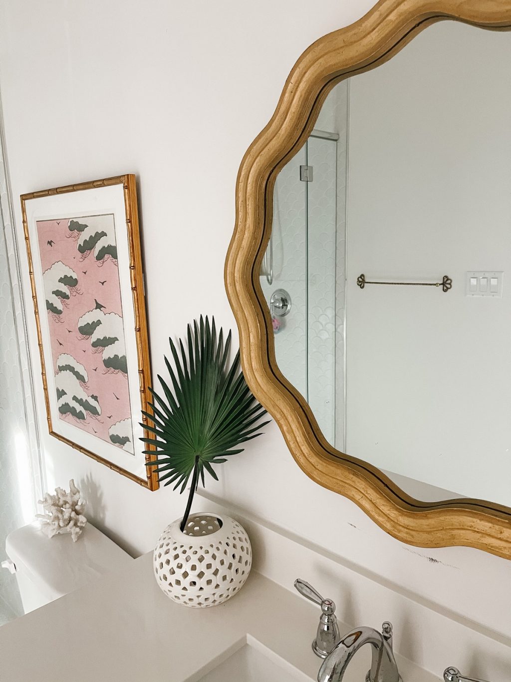 Our Hopeful Home: Gold Leaf Rub 'n Buff Magic: Thrift Store Mirror  Transformation