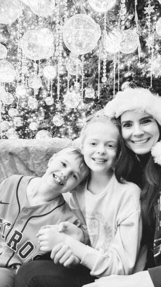 The most magical night! #christmasfun #riverlights