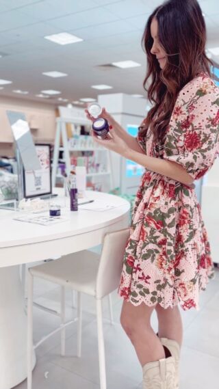 I recently visited the @clinique counter @dillards to check out their SMART Clinical Repair line & check out the cutest Spring Gift with Purchase! 

What I love about the SMART is the line focuses on anti-aging and not only contains retinol, a clinically proven wrinkle-fighting ingredient, but is also packed with hydrating ingredients to smooth and plump skin.

Now that I’m in my 40s, being proactive about my skin is THE priority of my beauty routine. The Clinique associate explained the benefits of each product and I chose the Smart Wrinkle Serum because it can be worn day and night and is super hydrating and plumping on the skin - perfect under makeup too! Now through 3/30/24 with a $37 qualifying purchase, you’ll receive Clinique’s spring Gift with purchase, jam packed with 6 Beauty products & it comes with the cutest little travel pouch! Shop these products on my LTK! #CliniquePartner #NewFromTheCliniqueLab #SmartWrinkleSerum #Dillards  #DillardsBeauty